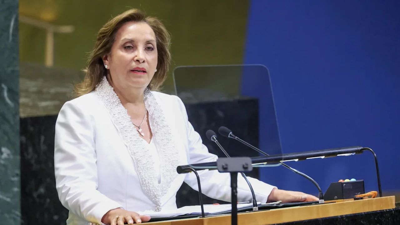 El Congreso de Perú destituye de manera exprés a la presidenta Dina Boluarte